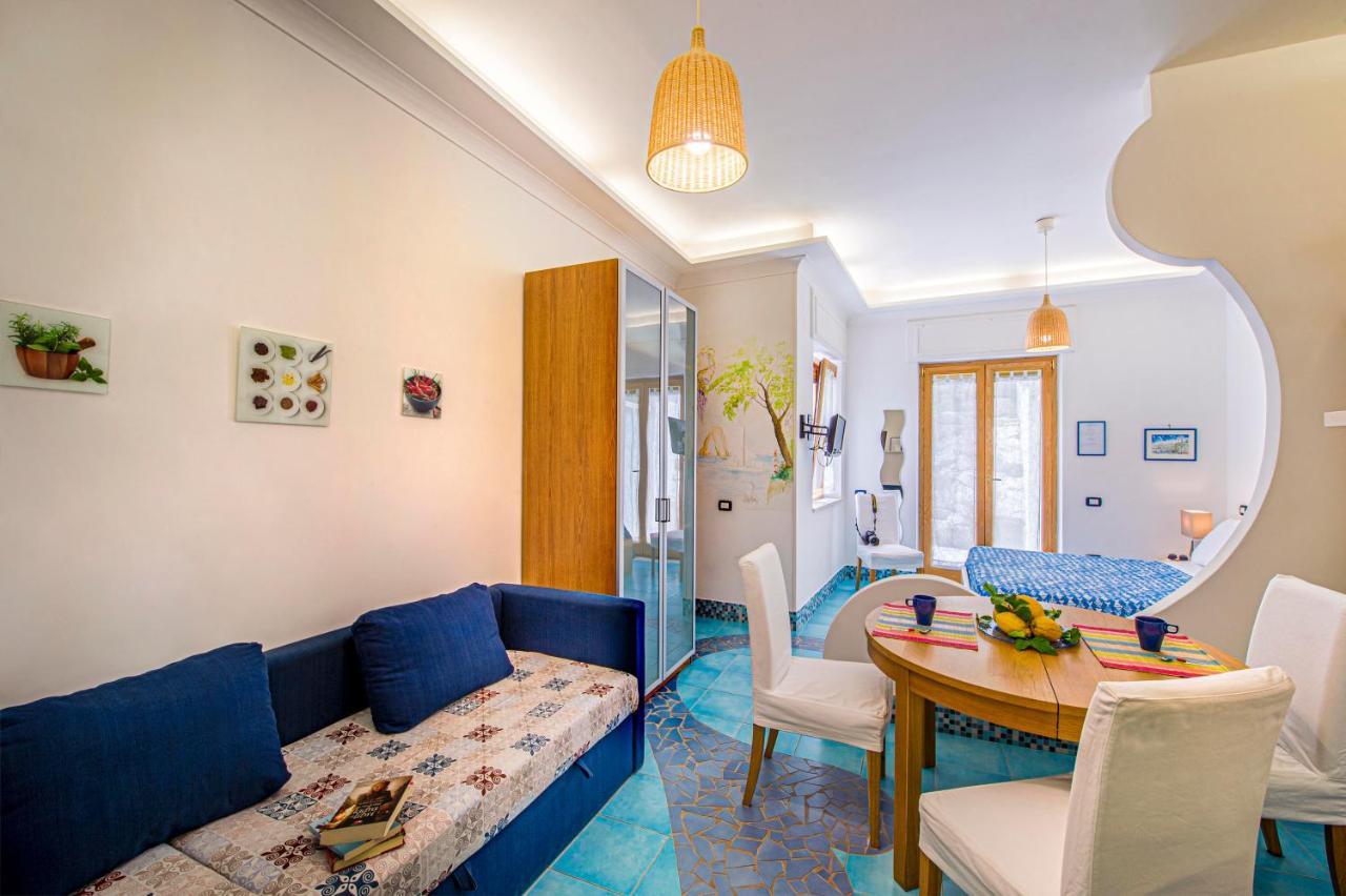 Casa Evelina Hotel ซานตาเญลโล ภายนอก รูปภาพ